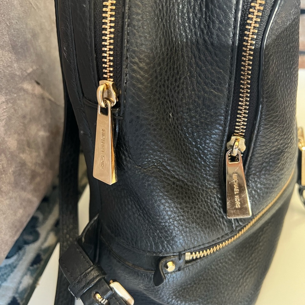 Michael Kors Black Pebbled Leather Small Backpack with Gold Hardware - Picture 3 of 8